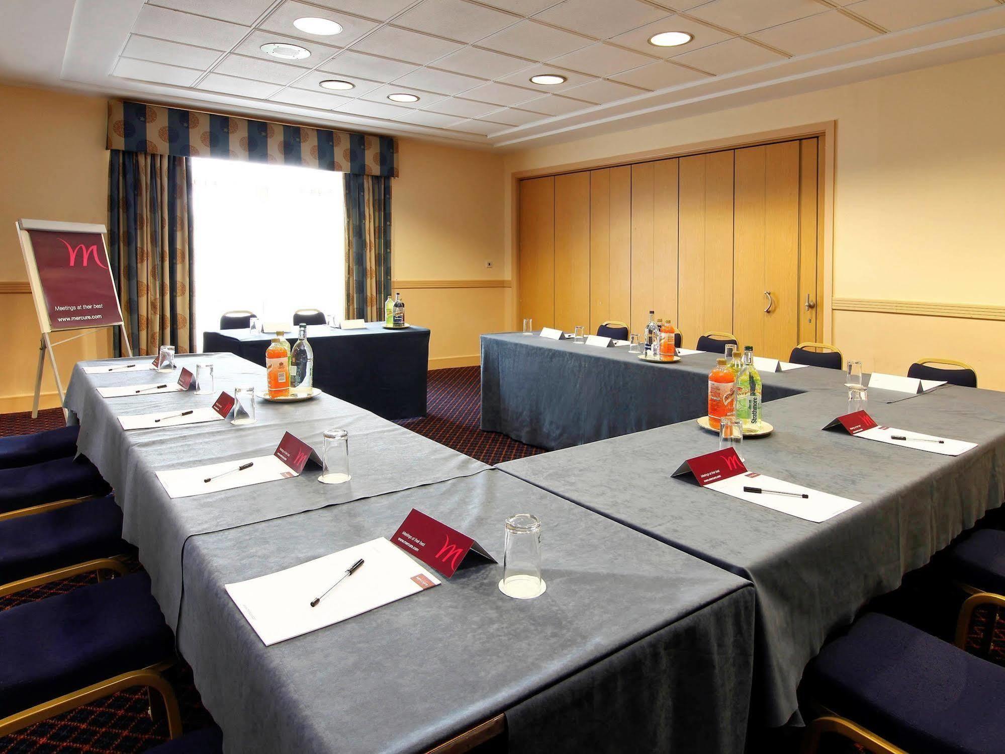 Mercure Wigan Oak Hotel Εξωτερικό φωτογραφία