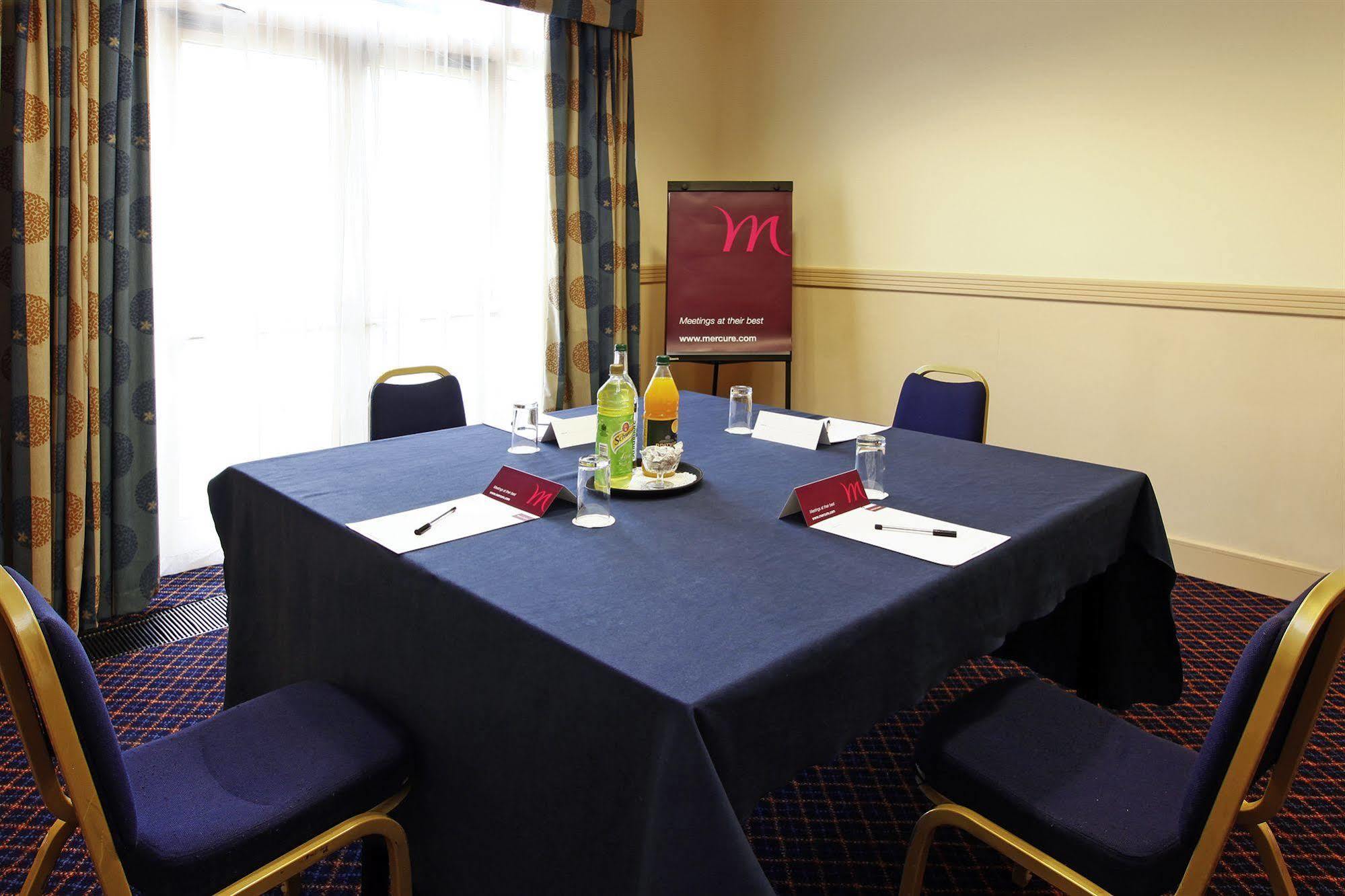 Mercure Wigan Oak Hotel Εξωτερικό φωτογραφία
