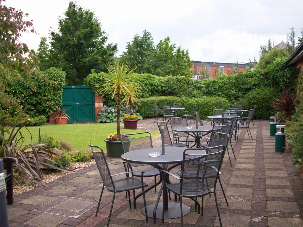 Mercure Wigan Oak Hotel Εξωτερικό φωτογραφία
